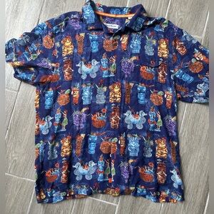 Tommy Bahama lightweight button down shirt